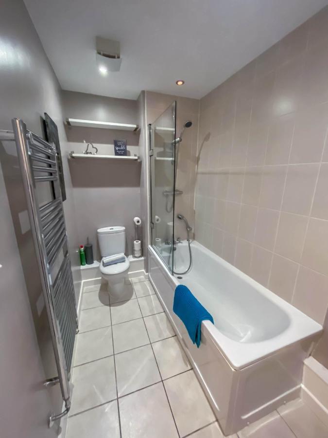 קנטרבורי The Augustine - Modern Two Bed Ground Floor Apartment With Parking מראה חיצוני תמונה