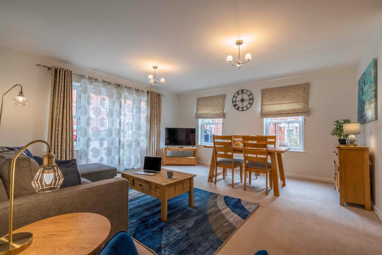 קנטרבורי The Augustine - Modern Two Bed Ground Floor Apartment With Parking מראה חיצוני תמונה